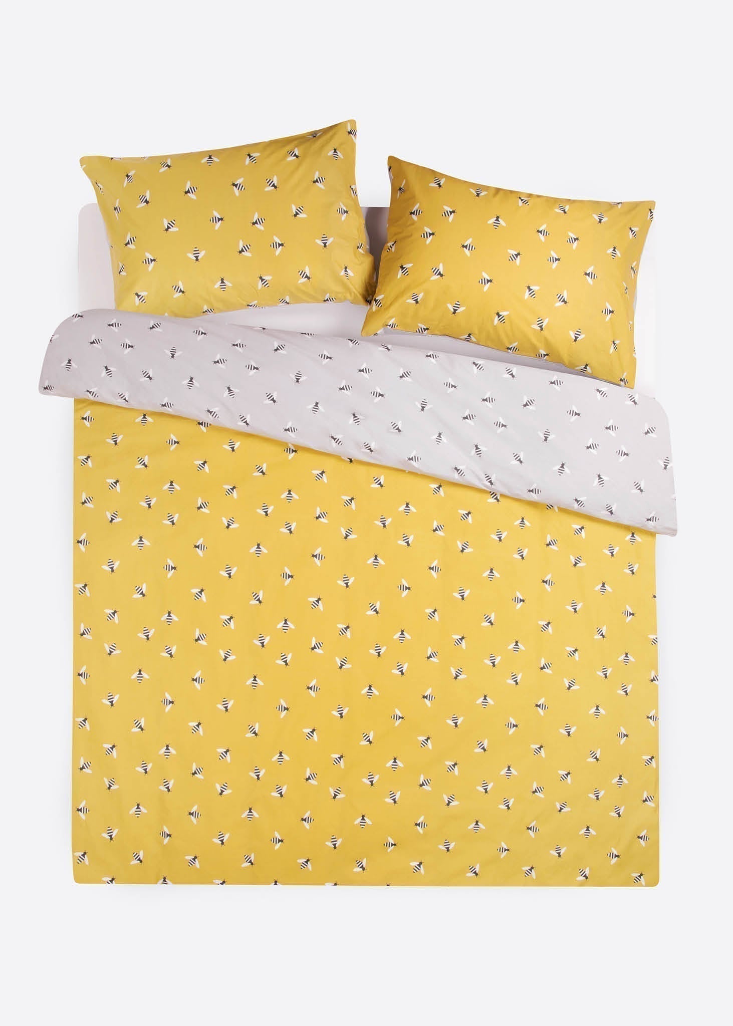 anorak_buzzy_bee_bedding_771efd0f-e79b-4d76-bb75-bd9364713dbb.jpg