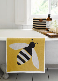 anorak_buzzy_bee_towels3_940bafe1-7894-4ec3-b25e-39d7e546745d.jpg