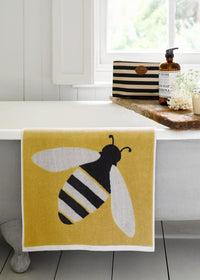 anorak_buzzy_bee_towels3_940bafe1-7894-4ec3-b25e-39d7e546745d.jpg