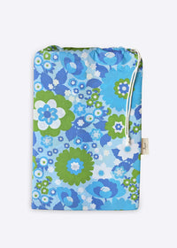 anorak_nostalgic_flower_bedding_blue_pouch.jpg