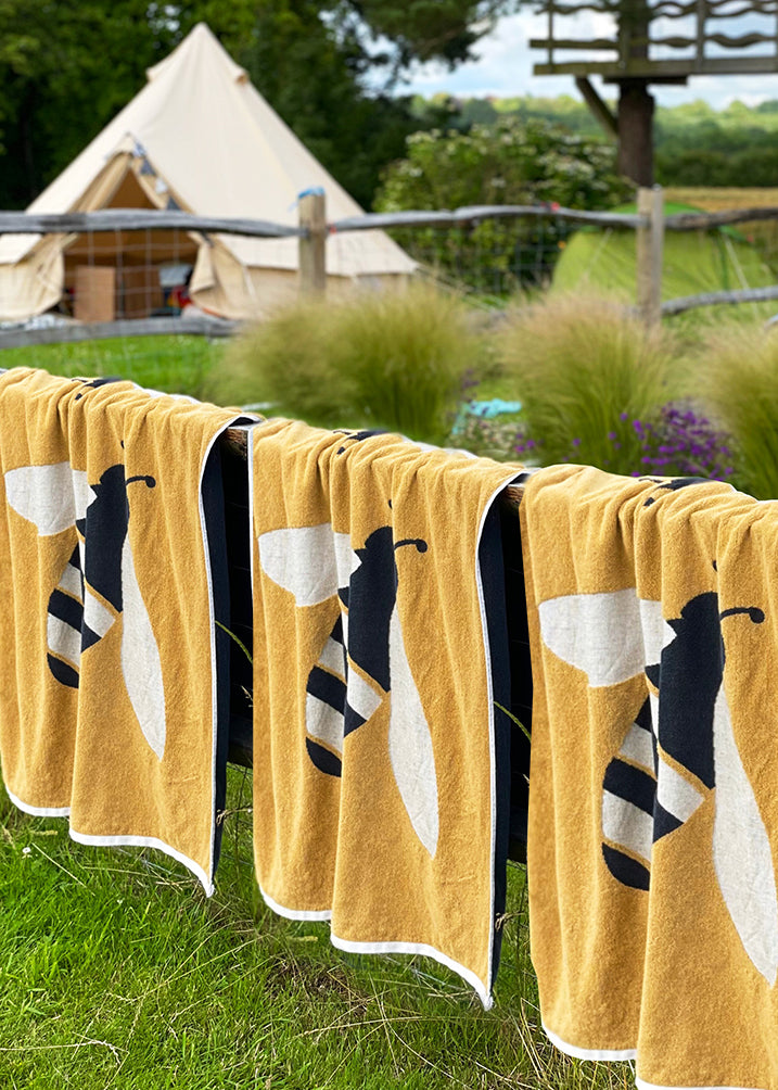 buzzy-bee-towels.jpg