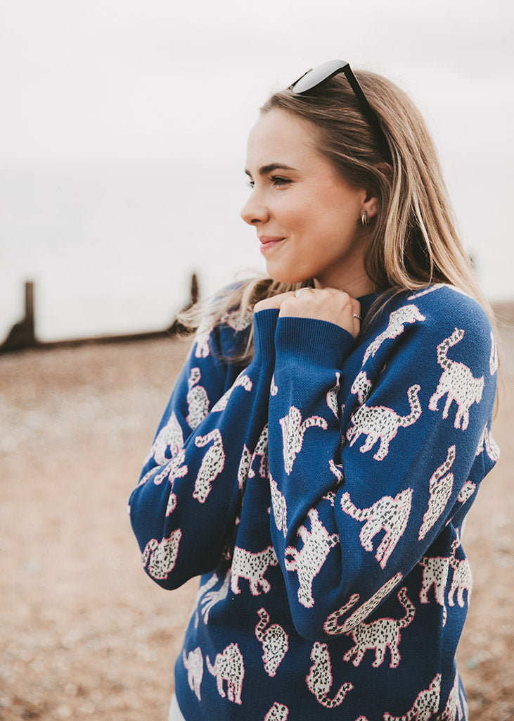 Snow Leopards Jumper Blue Anorak