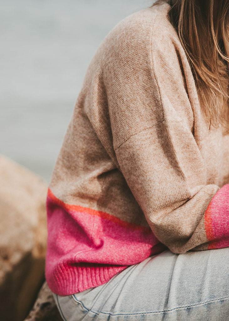 colourblock_jumper_camel_1.jpg