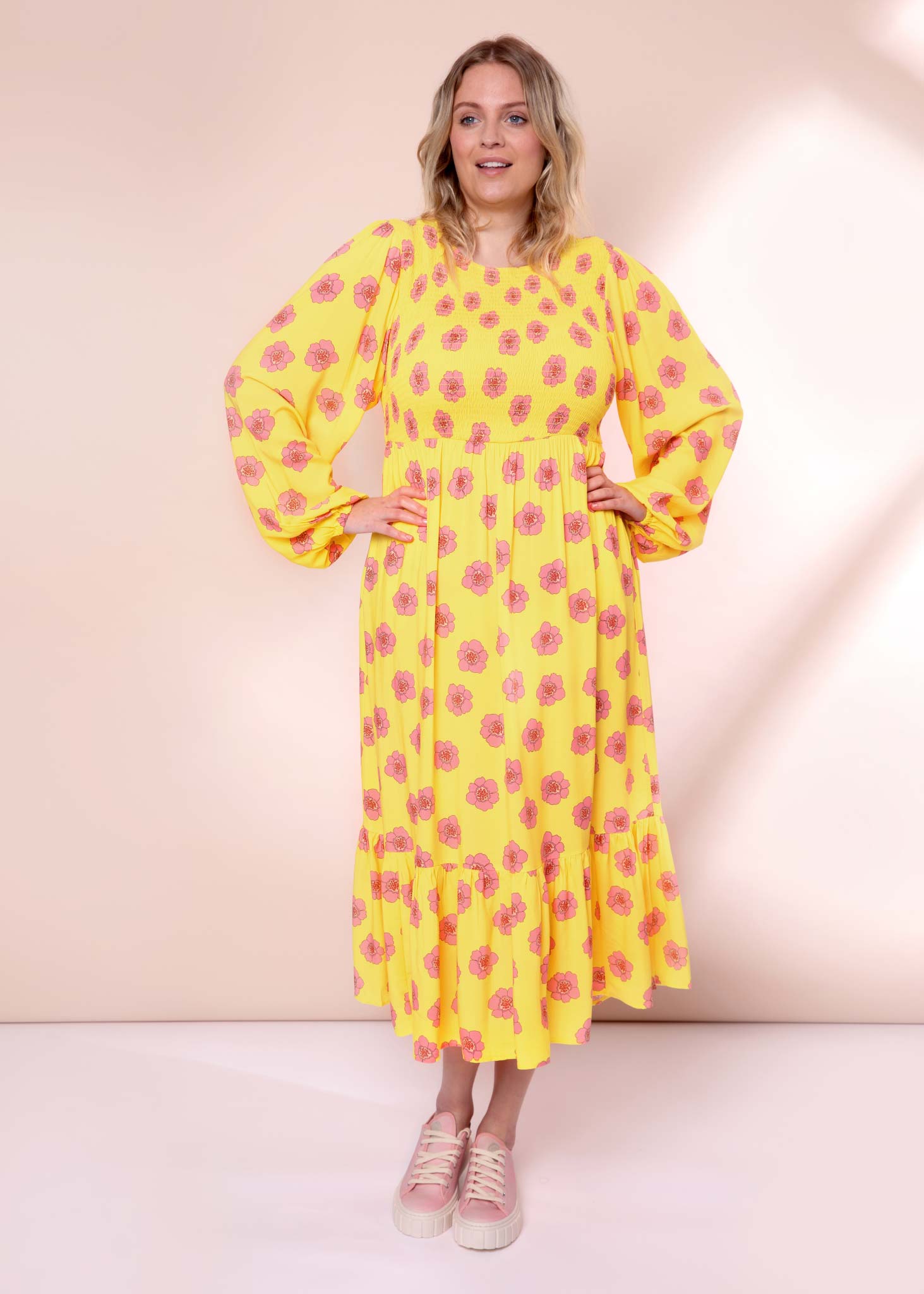 yellow-posy-dress-4_0822fd8a-9c5a-4ad7-94a5-d23eaf2ca373.jpg